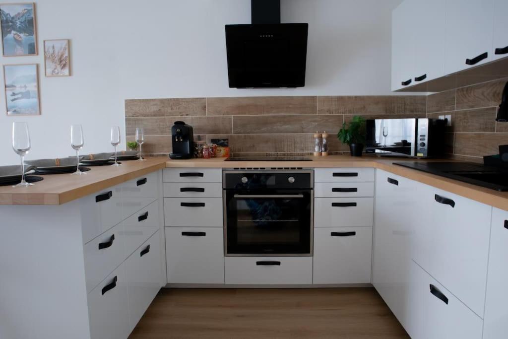 Luxury Apartment «Le Jurassien», Gex-Geneve Cessy Exterior foto