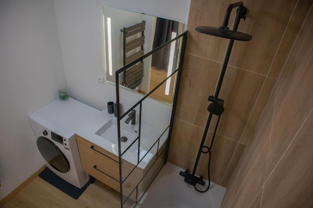 Luxury Apartment «Le Jurassien», Gex-Geneve Cessy Exterior foto